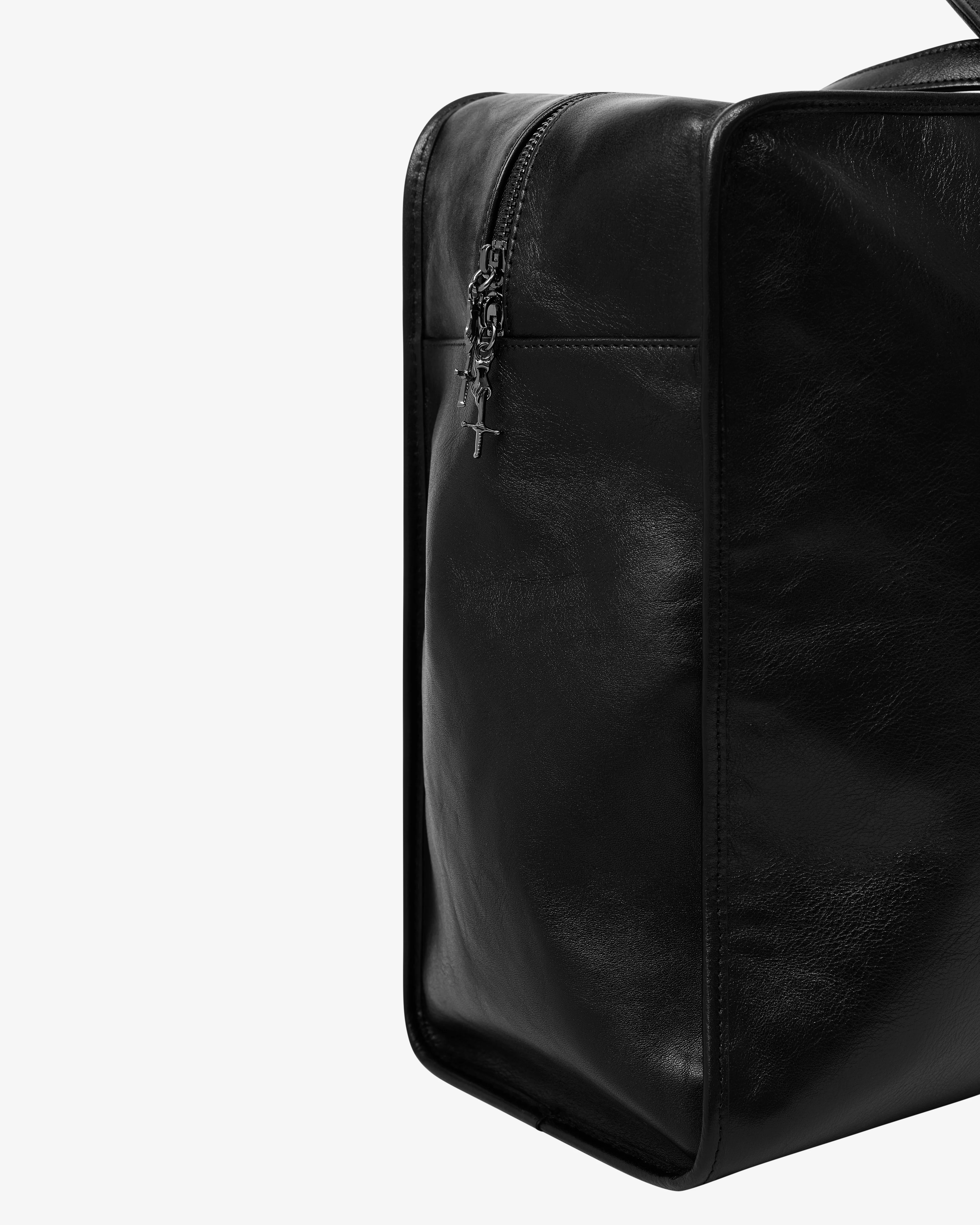 Fugazi - Men's Laundry Traveler Bag - (Black) - Image 4