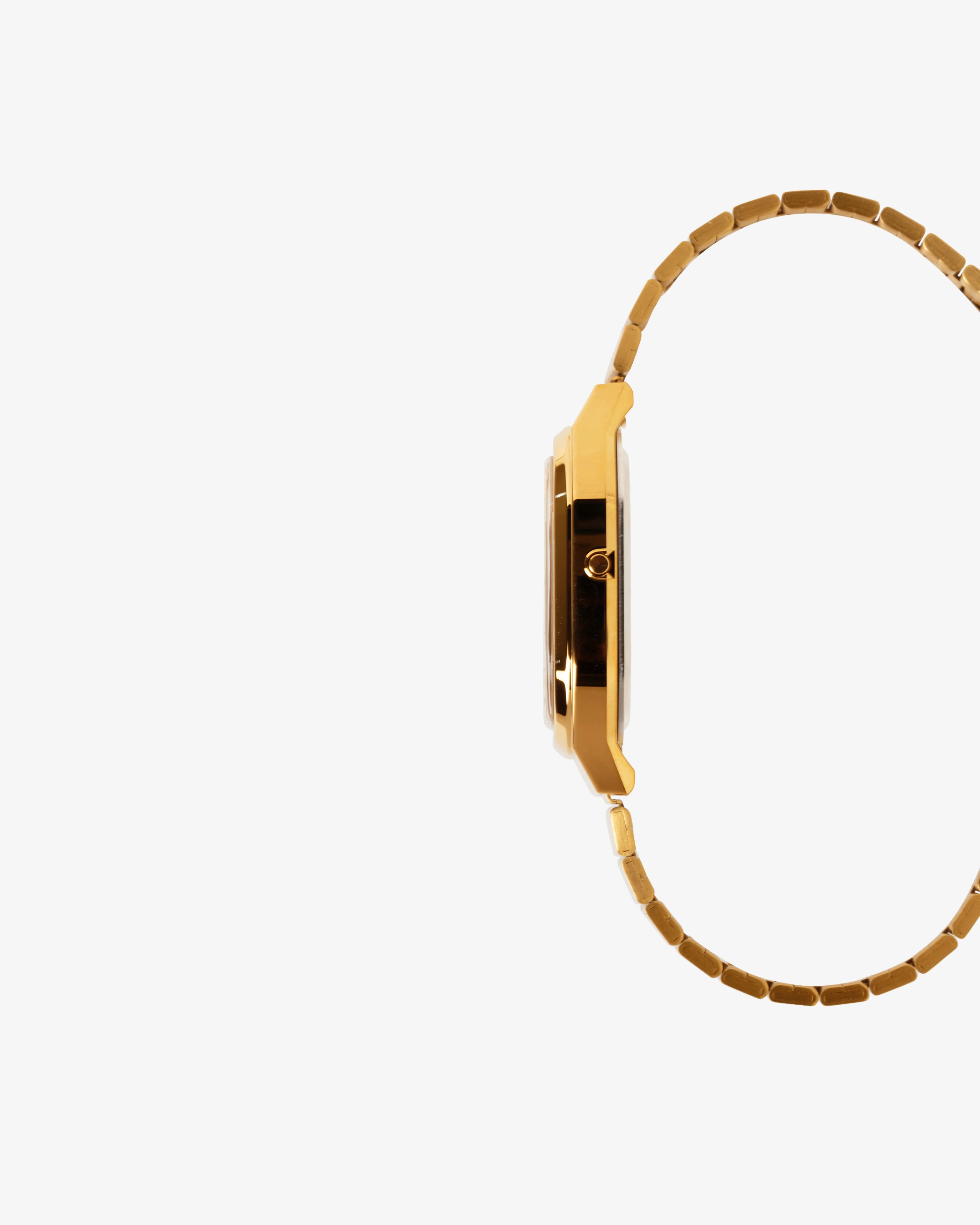 G-Shock - AQ240EG-9A - (Gold) - Image 3