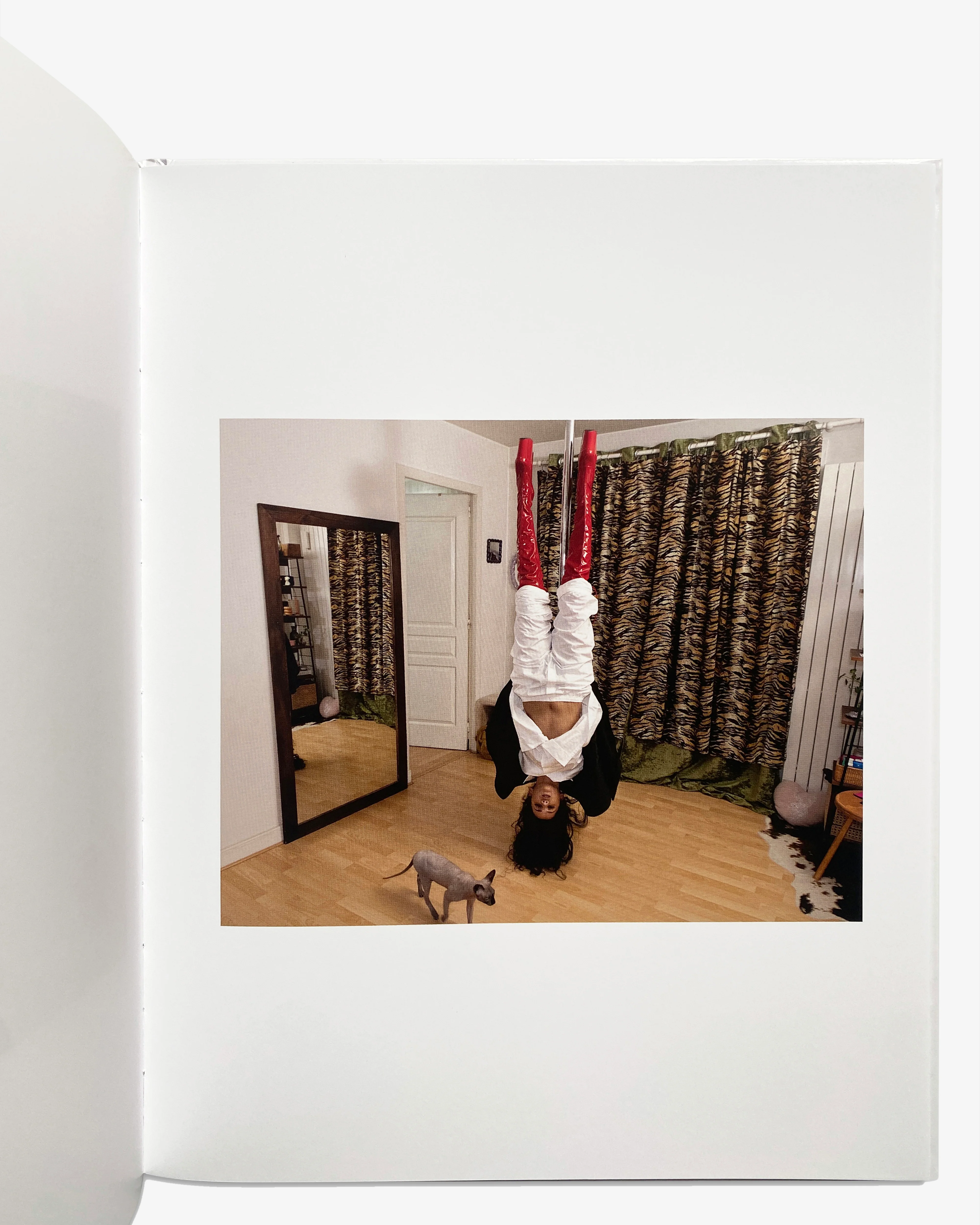 IDEA BOOKS - everyth!ng 001 - (Multi) - Image 4