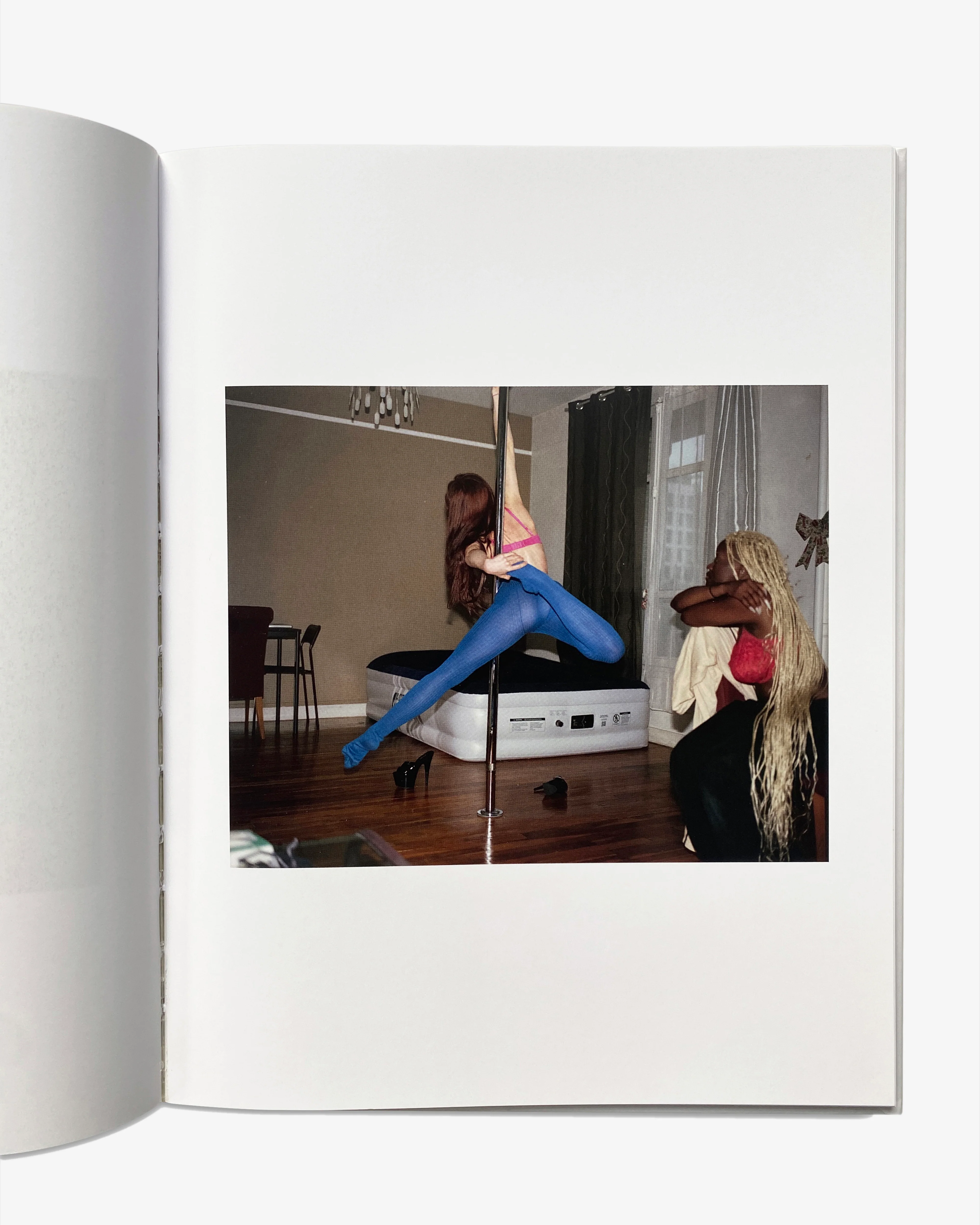 IDEA BOOKS - everyth!ng 001 - (Multi) - Image 6