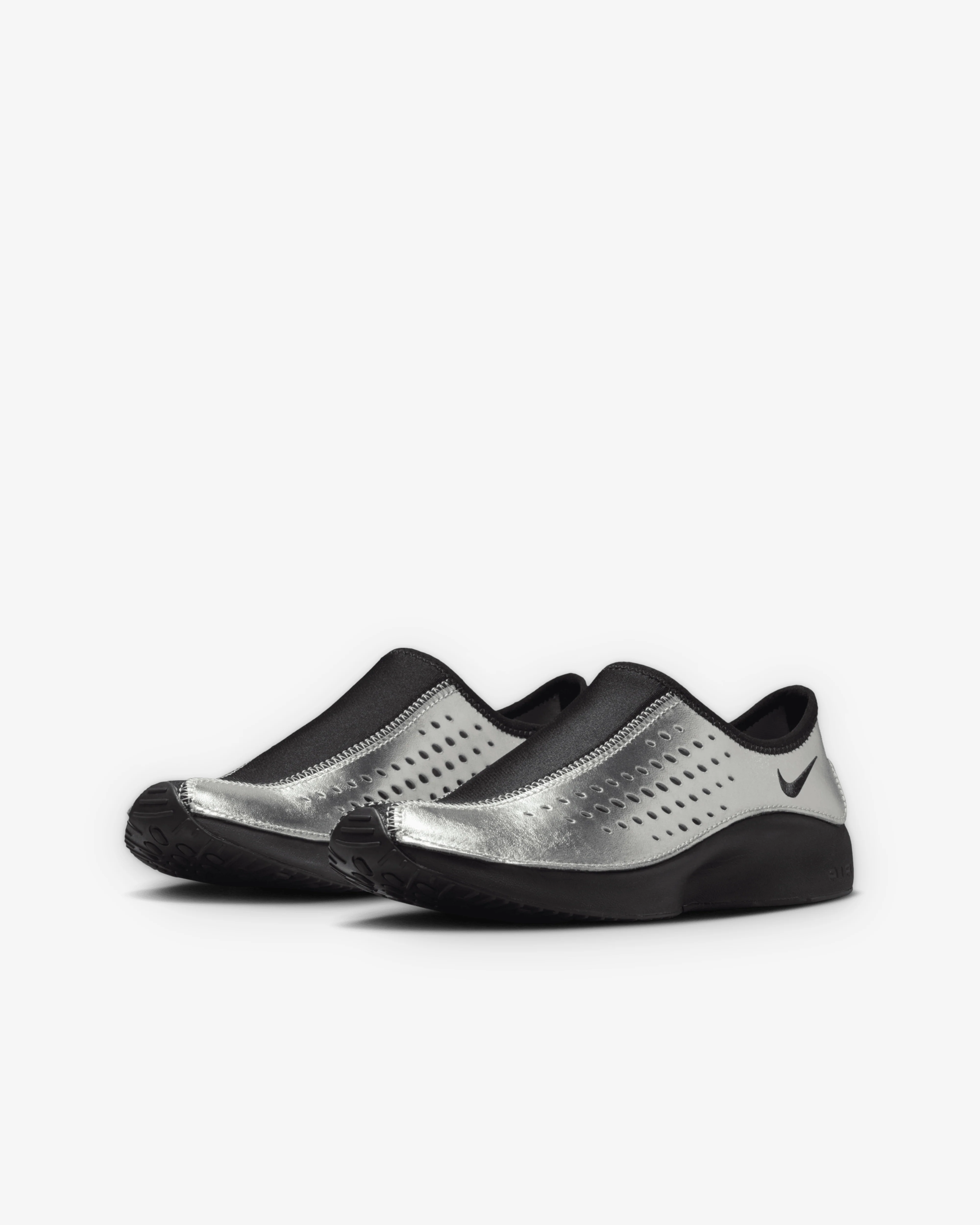 Nike - Women's Air Superfly MOC Sneakers - (Metallic Silver) - Image 2