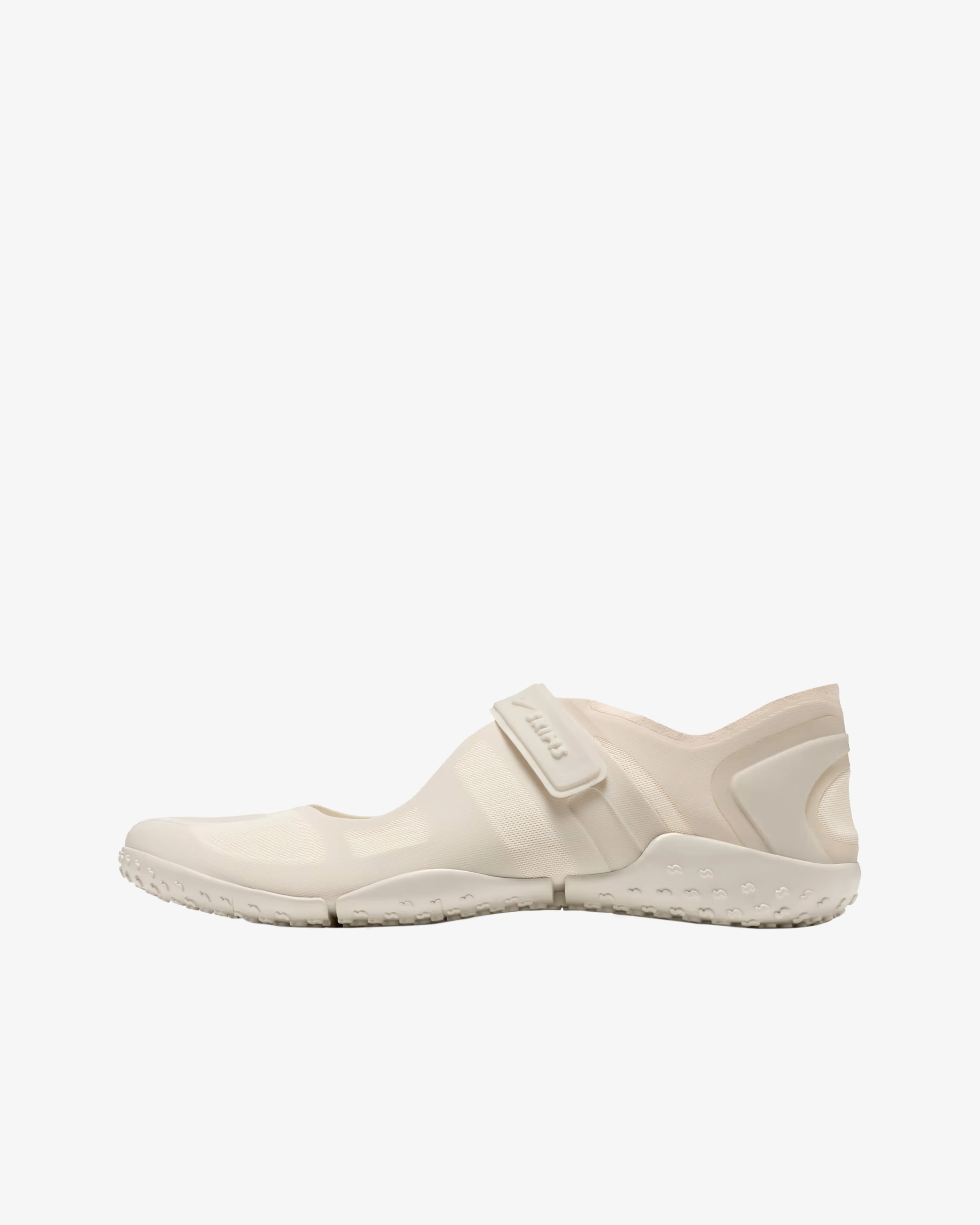 NikeSKIMS - Women's Rift Mesh Sneakers - (Light Bone) - Image 3