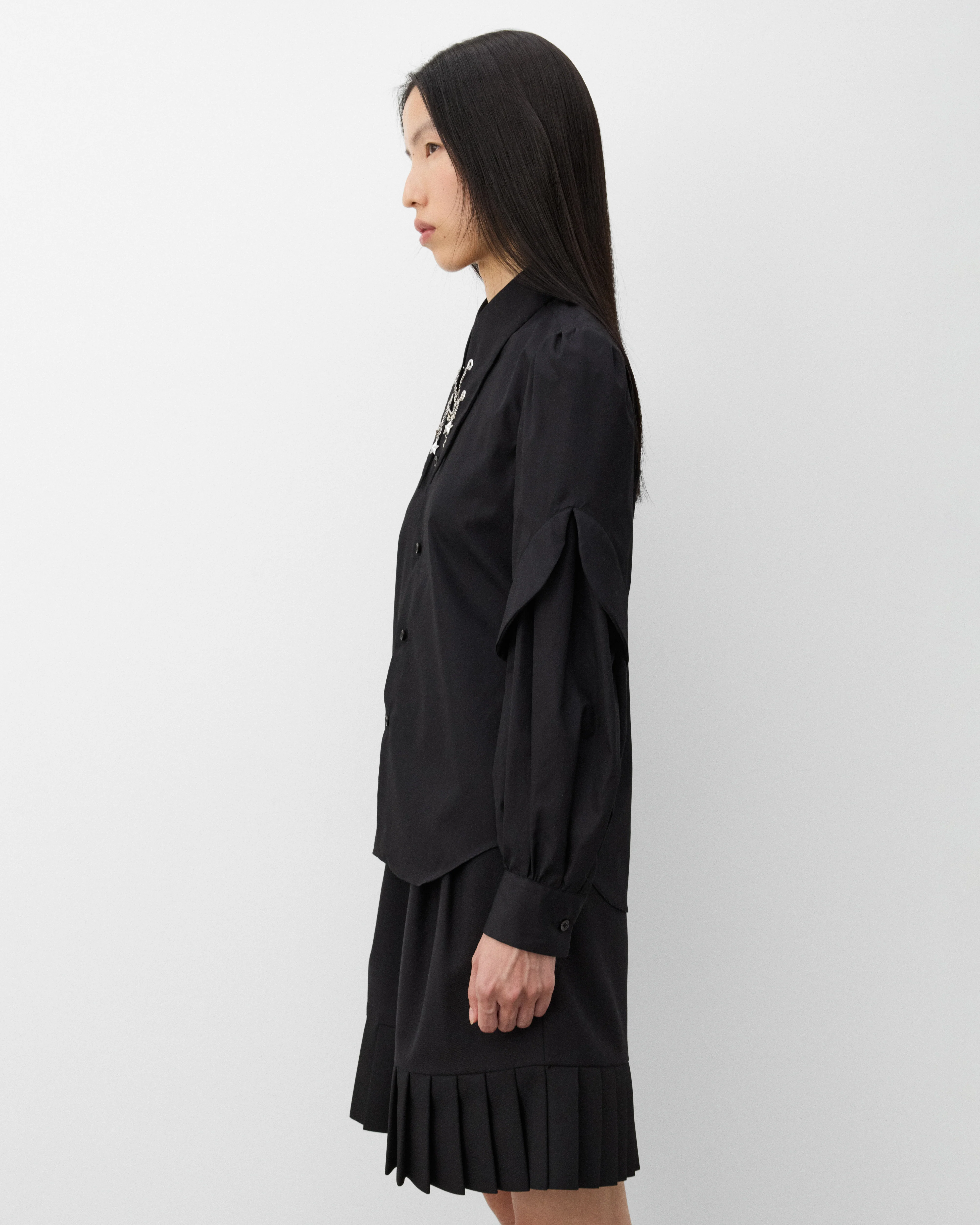 Noir Kei Ninomiya - Women's Star Chain Shirt - (Black) - Image 4