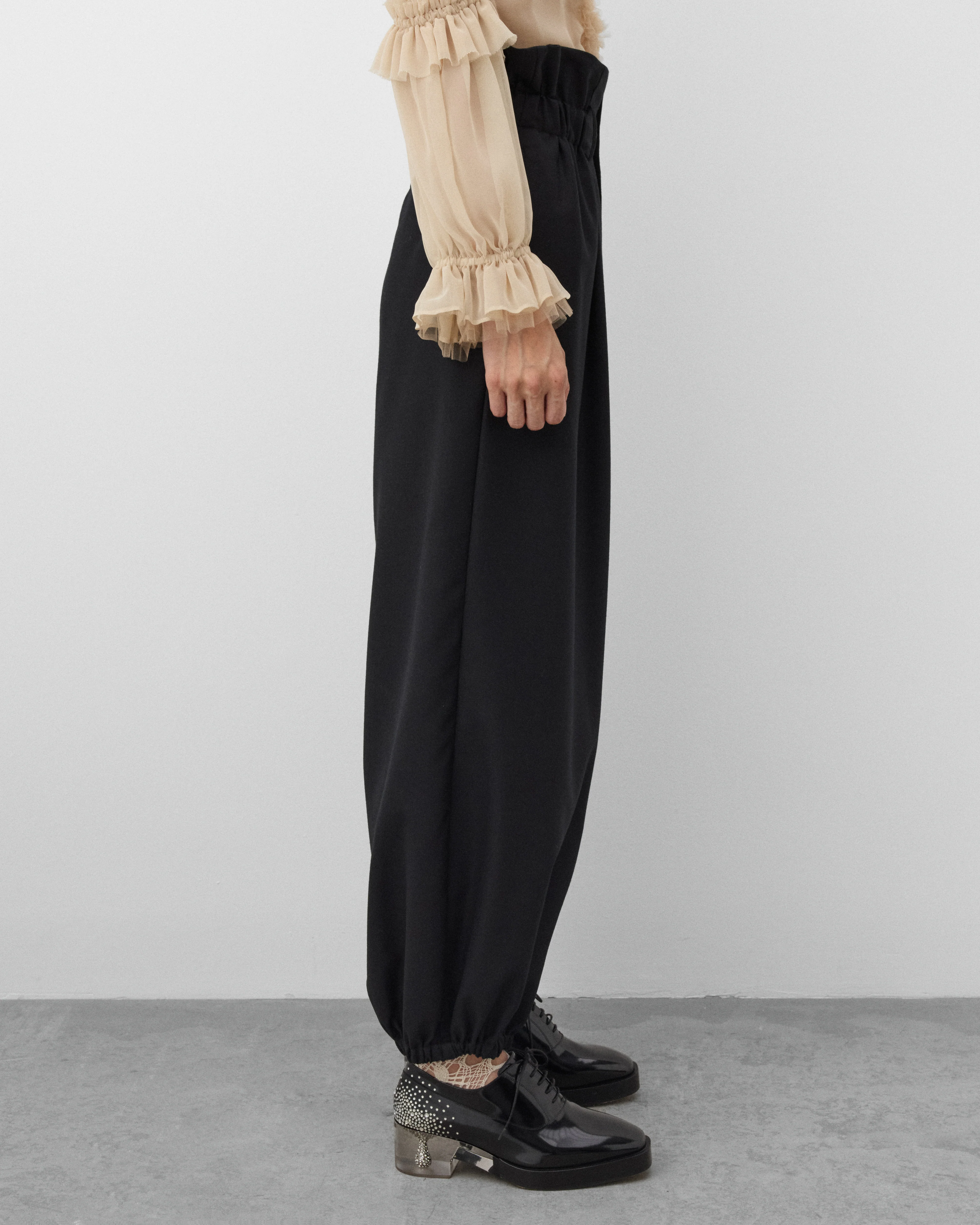 Noir Kei Ninomiya - Women's High Waist Pleated Trousers - (Black) - Image 4