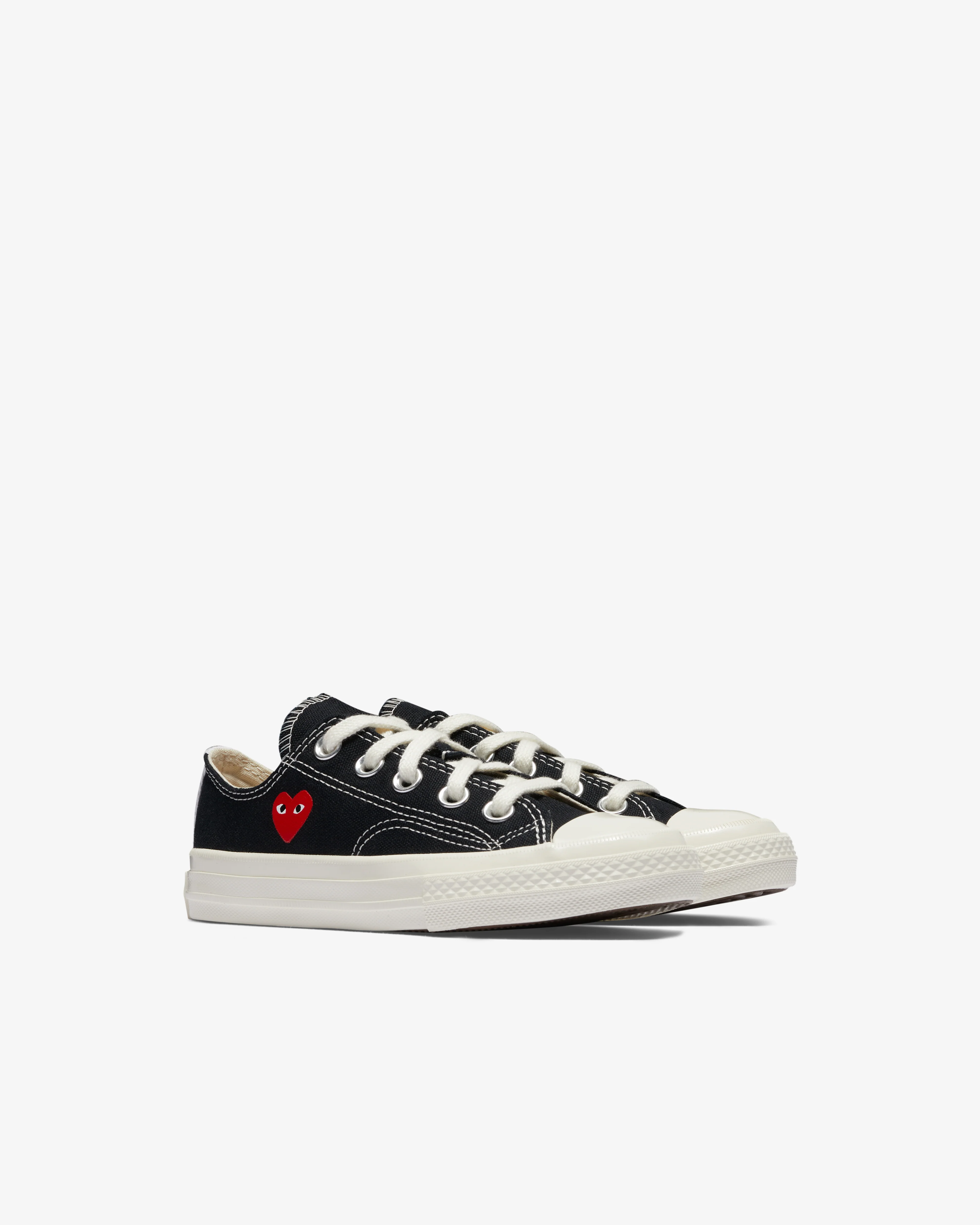 Play Converse - Kids' Small Red Heart All Star 70's Low Sneakers - (Black) - Image 2