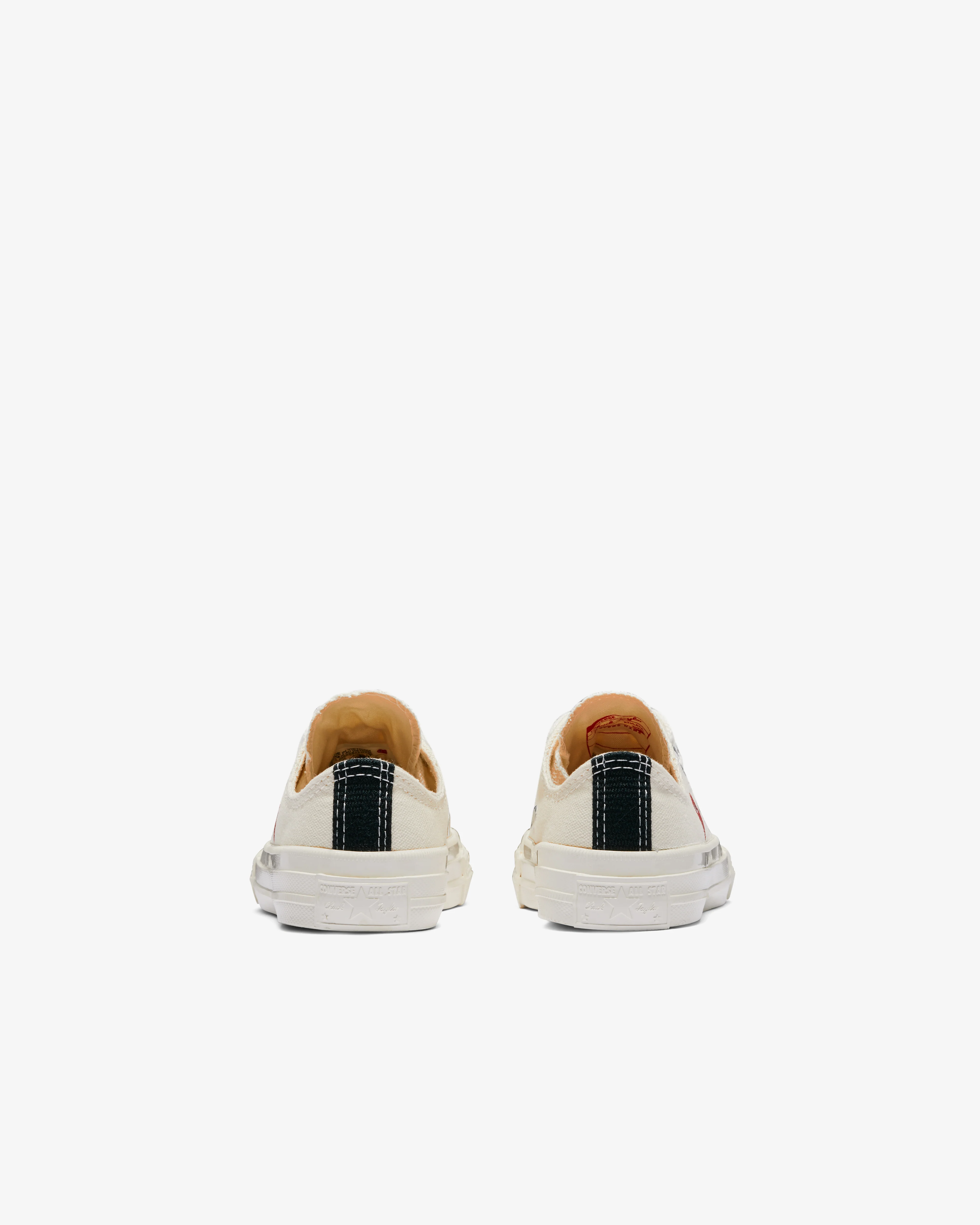 Play Converse - Kids' Small Red Heart All Star 70's Low Sneakers - (Beige) - Image 4