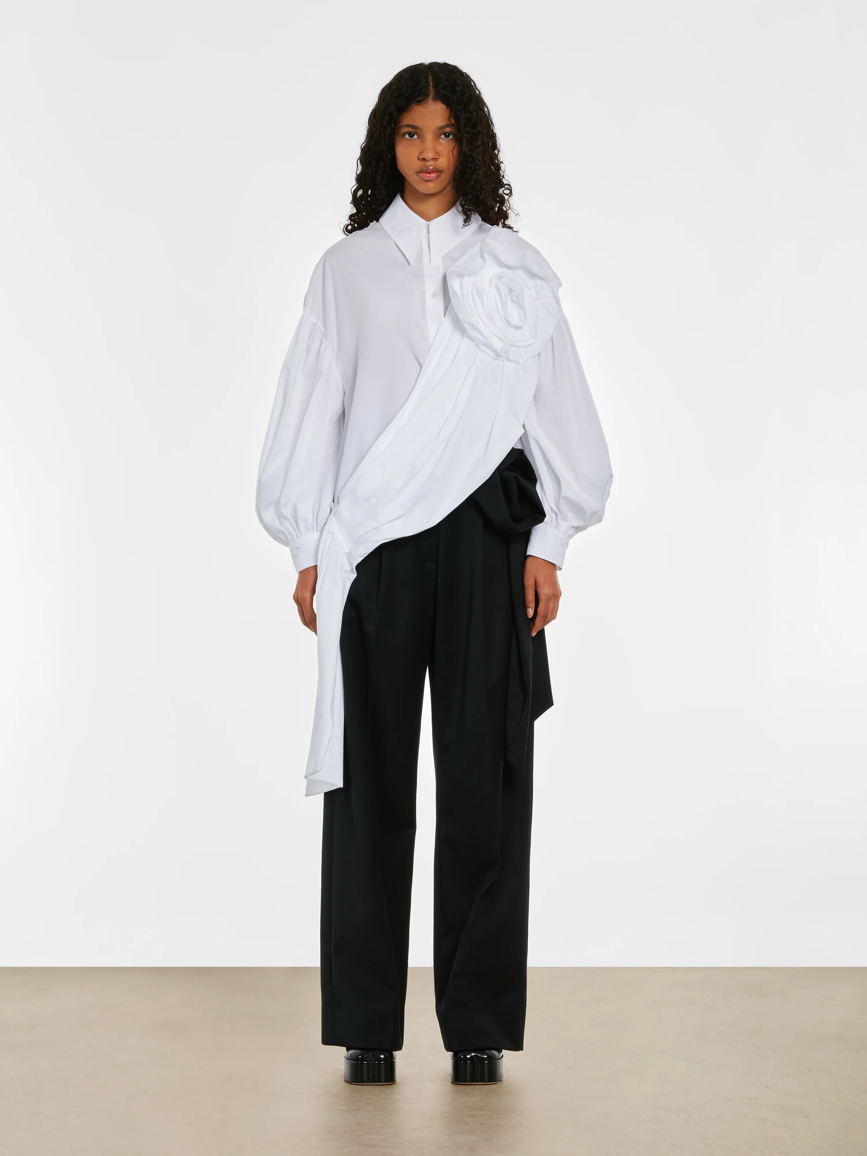 Simone Rocha - Women's Pressed Rose Sash Shirt - (White) - Image 5