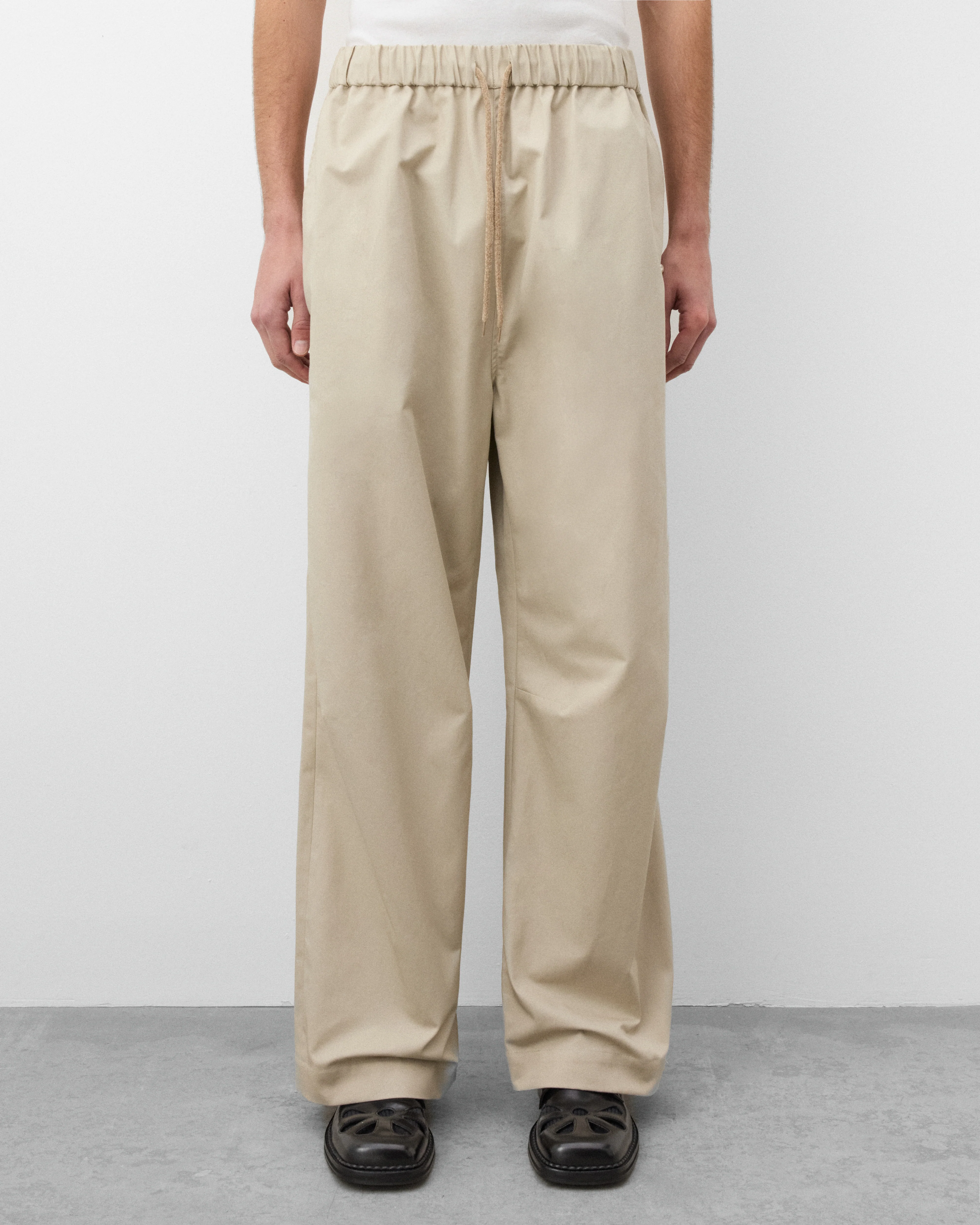 Simone Rocha - Men's Elasticated Knee Pleat Trouser - (Stone) - Image 3