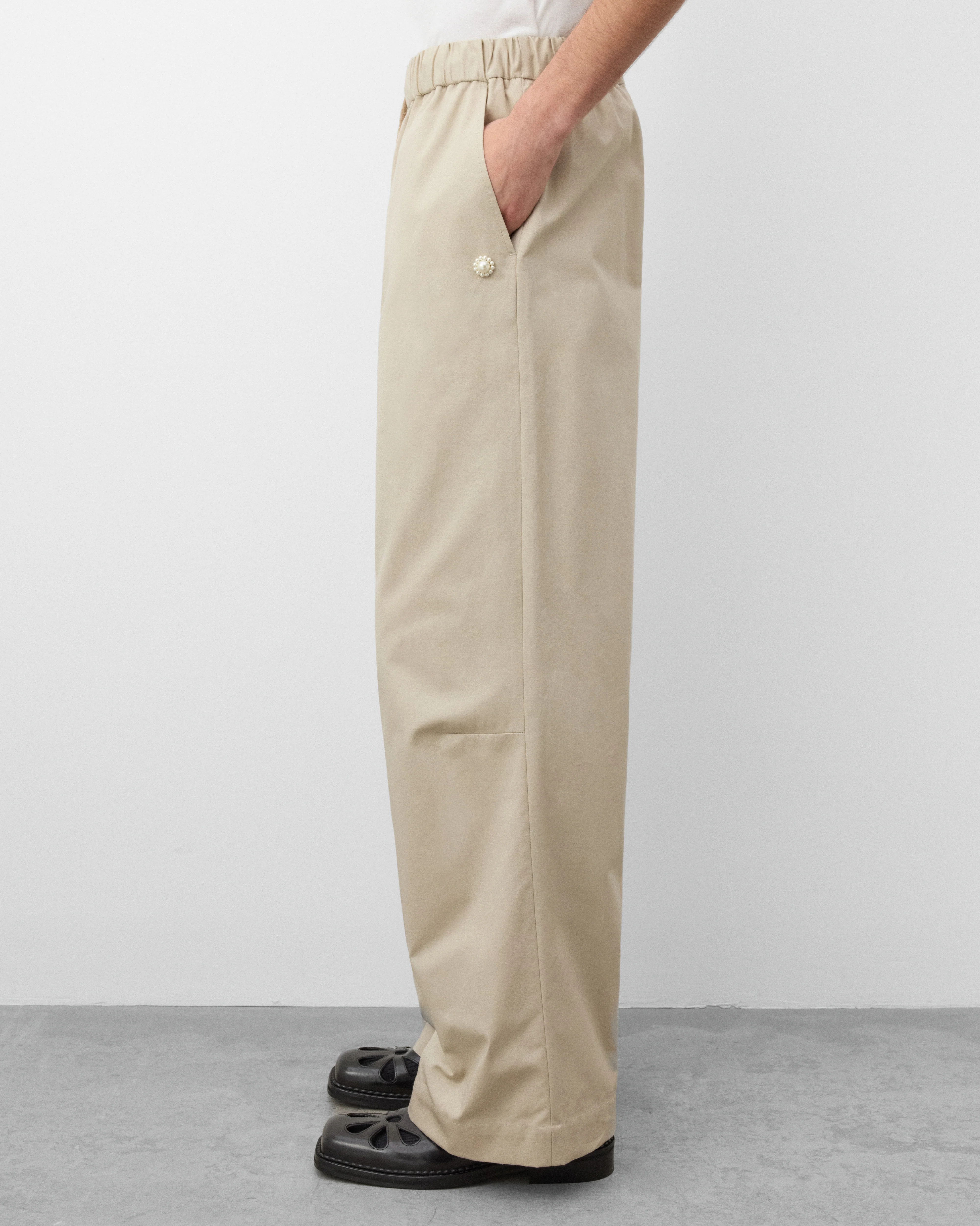 Simone Rocha - Men's Elasticated Knee Pleat Trouser - (Stone) - Image 4