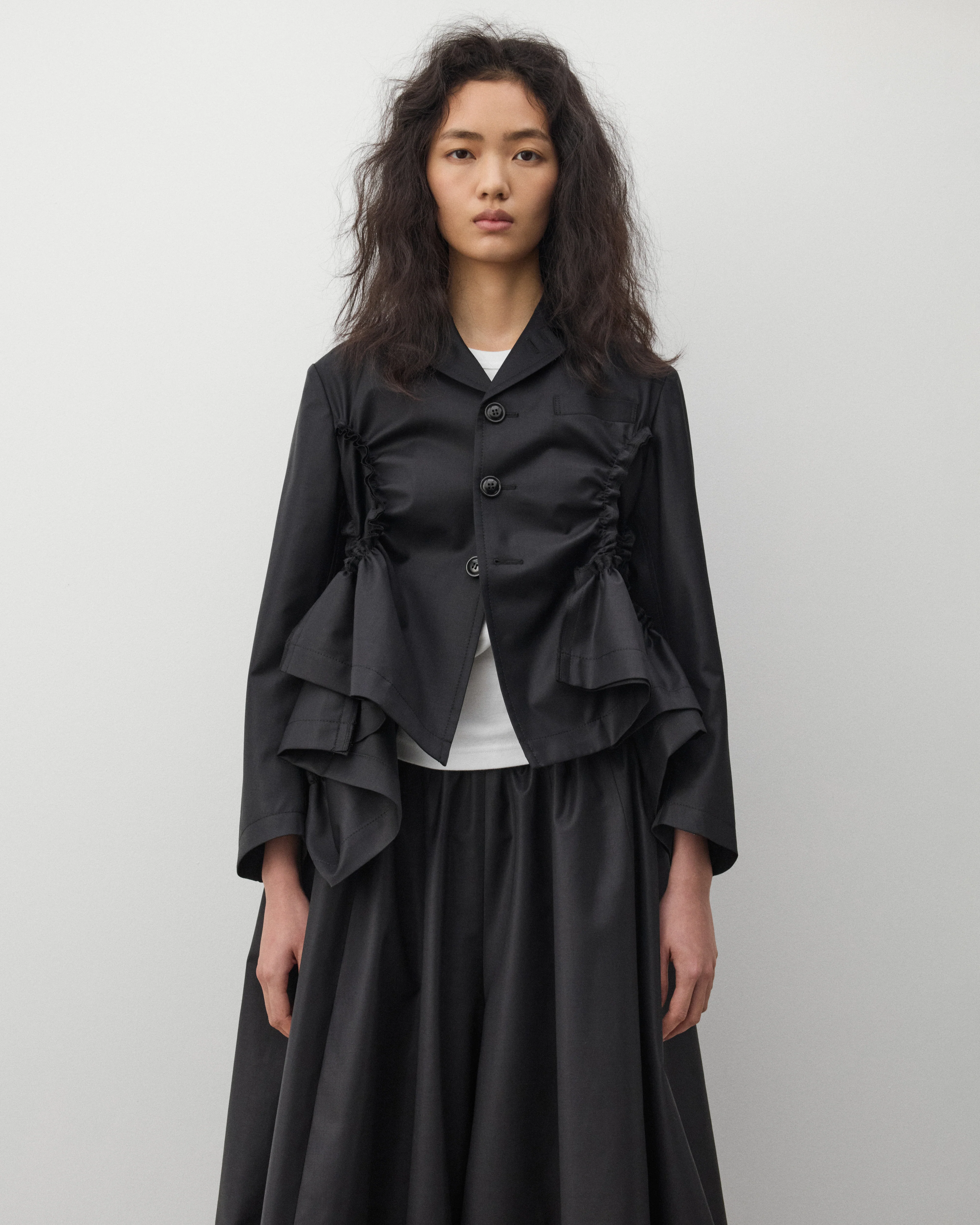 Tao - Women's Cropped Blazer - (Black) - Image 3