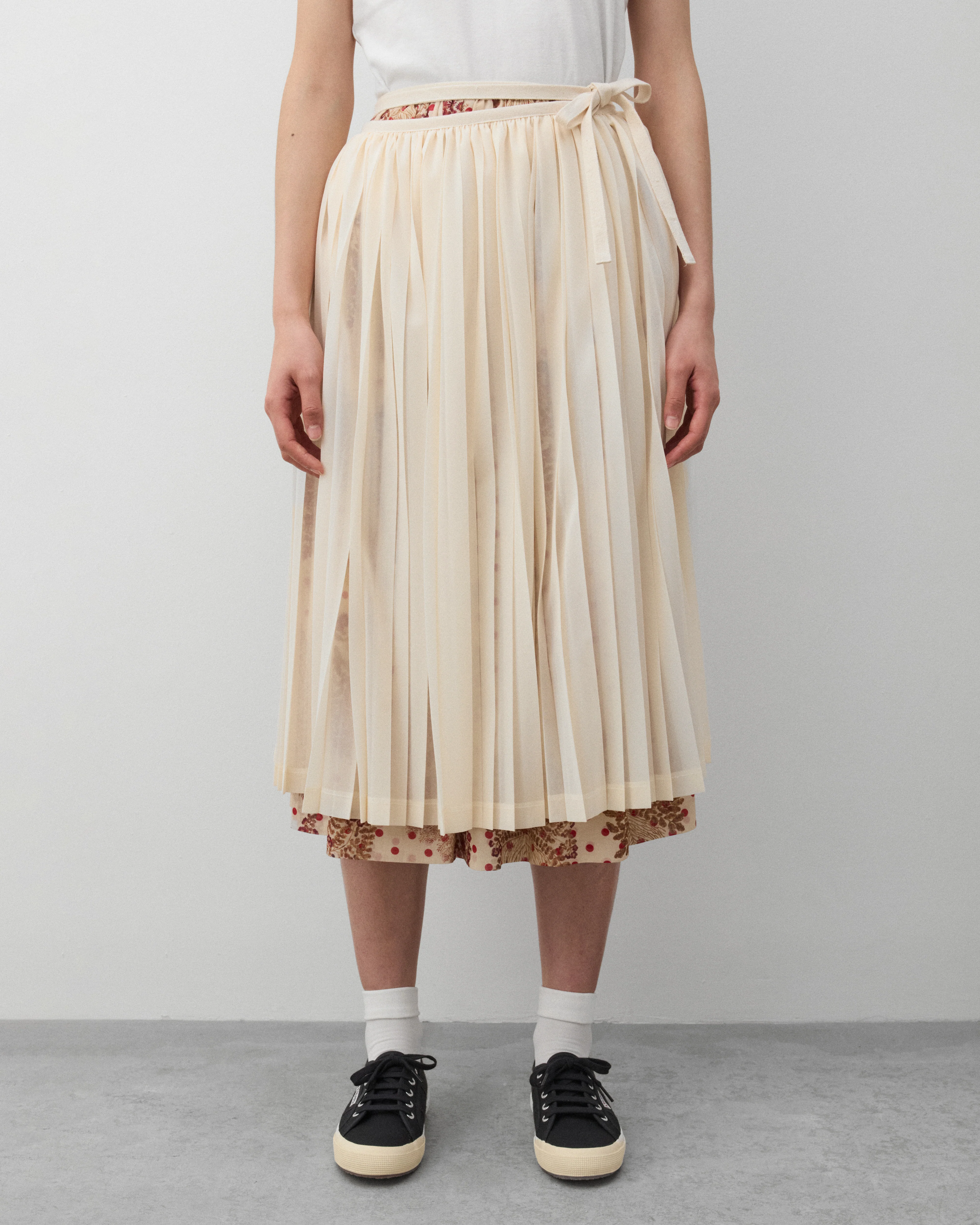 Tao - Women's Skirt Overlay Trousers - (White) - Image 3